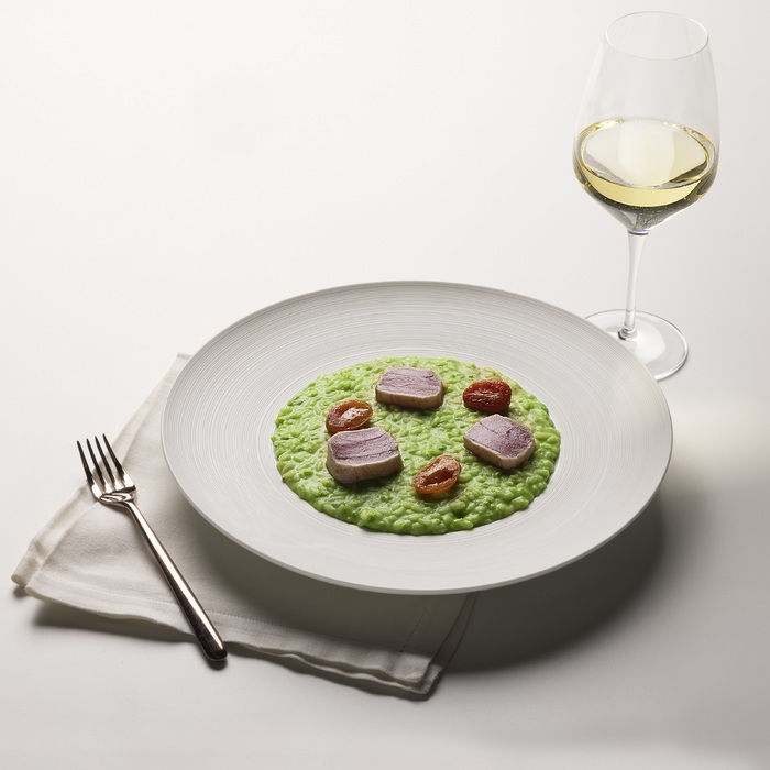 Risotto with pea cream, seared tuna and cherry tomato confit