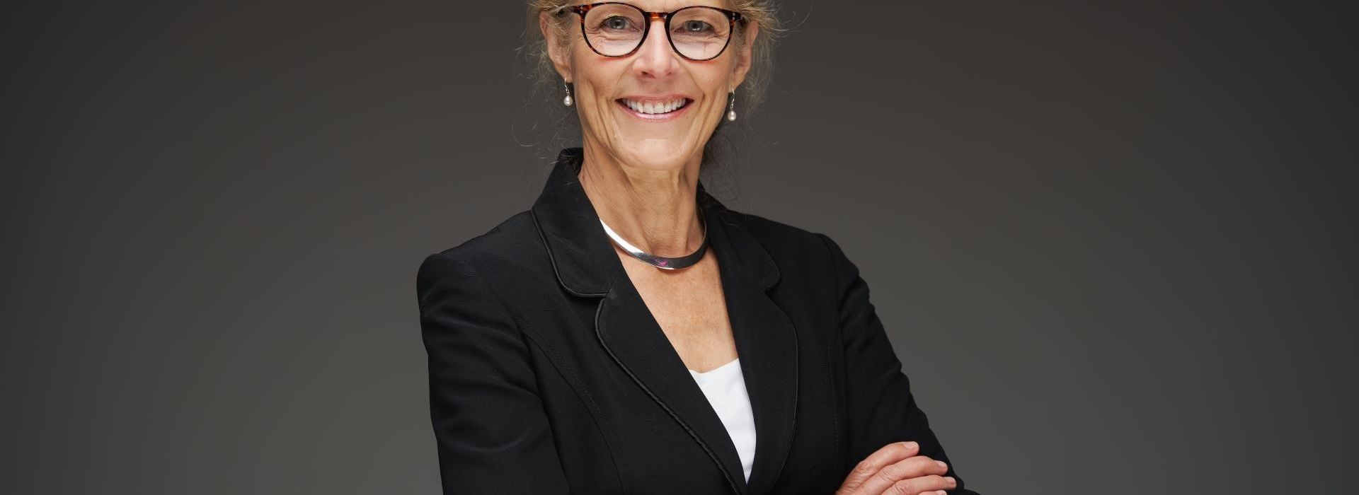 Nancy Gilchrist- a Master of Wine ©Alto Adige Wines/Oxford Atelier: Nancy Gilchrist, Master of Wine